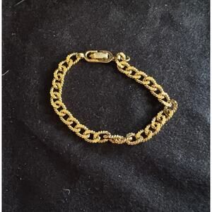 Vintage Gold Tone Link Bracelet 7” Chain Bracelet 1/4” Wide B008